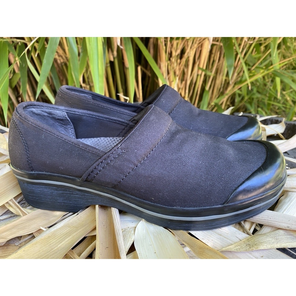 Dansko Women's 40 Black Canvas Classic Comfort Vegan Clogs